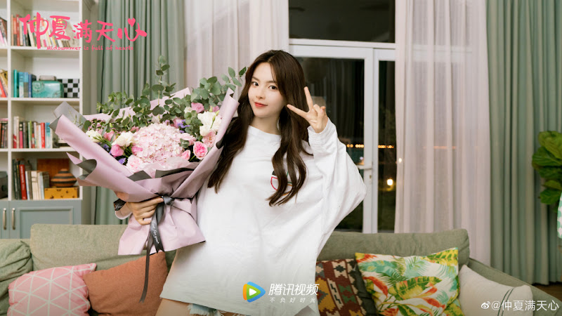 Midsummer is Full of Love / Midsummer is Full of Hearts China Web Drama